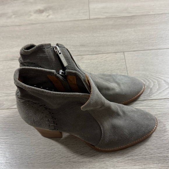 Aquatalia Suede Ankle Block Heel Taupe Booties - Picture 4 of 12